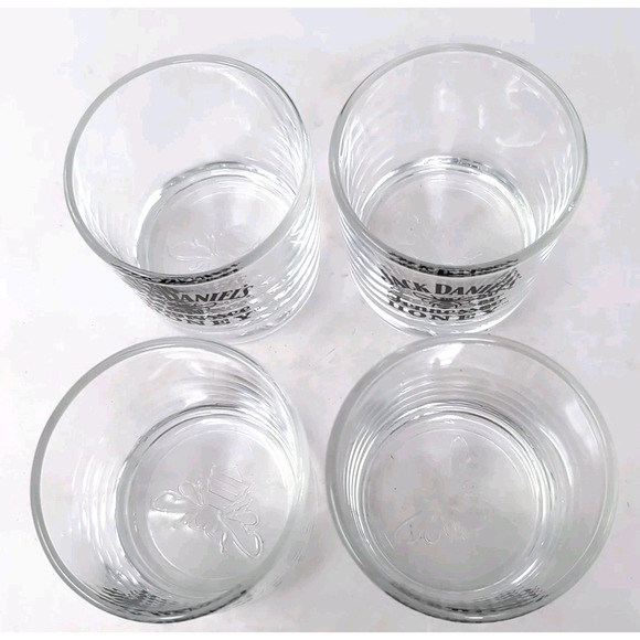 Jack Daniels Tennessee Honey Set of 4 Whiskey Glasses on the Rocks Bee Bottom - Picture 3 of 10